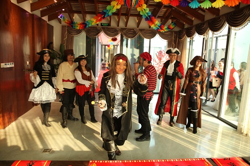 蝶變創新 快樂飛揚 蝶變創新 快樂飛揚